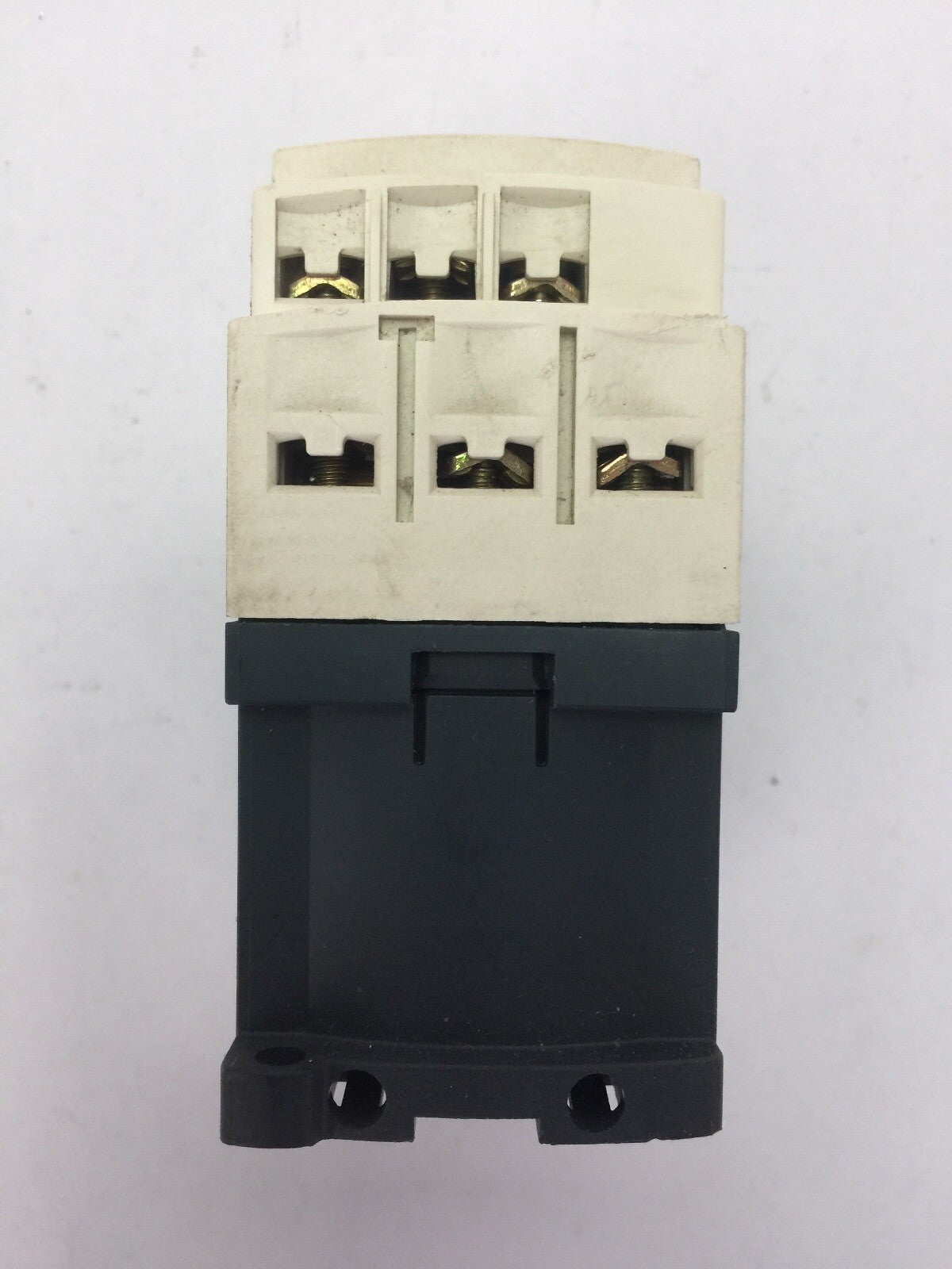 TELEMECANIQUE CAD50 BL RELAY 600VAC 10A  COIL 24VDC 2,4 W