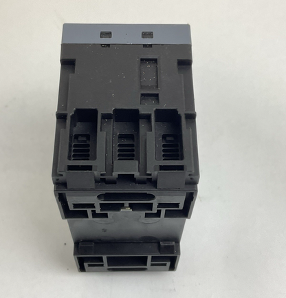 SIEMENS 3RV2011-1JA20 SIRIUS MOTOR PROTECTOR CIRCUIT BREAKER 7-10A 600V