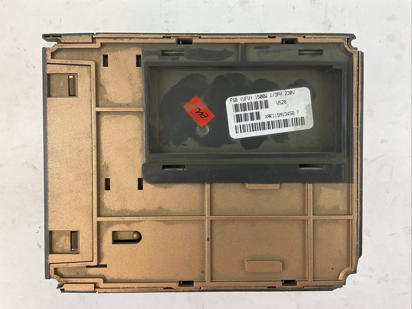 SIEMENS 6SE3216-8CB40 MICROMASTER VECTOR AC DRIVE 2.0HP 1500W 230VAC 7.40A