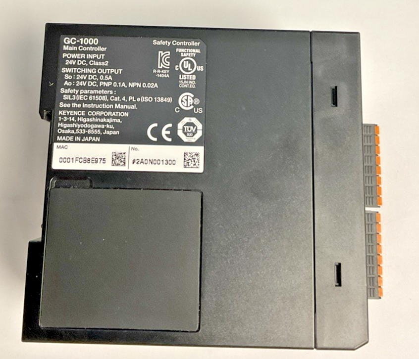 KEYENCE GC-1000 MAIN SAFETY CONTROLLER 24VDC