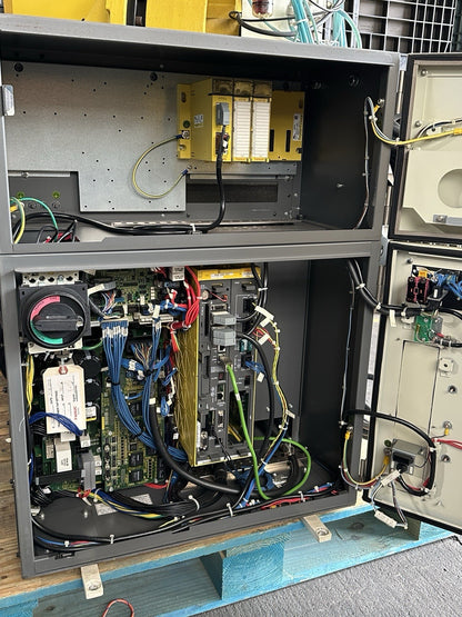 FANUC M710iC/70 ROBOT FOUNDRY PRO & R30iB CONTROLLER **ONLY 42 HOURS!!!**
