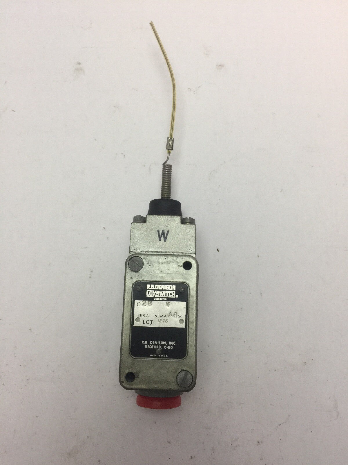 R.B. DENISON LOXSWITCH C2BW LIMIT SWITCH