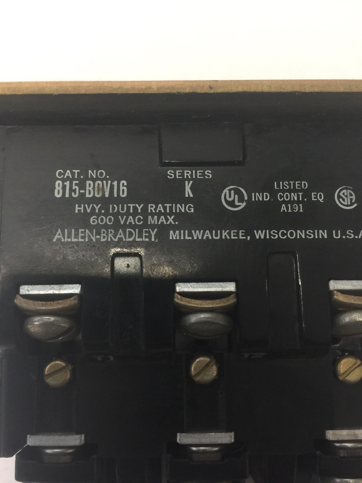 ALLEN BRADELY 815-B0V16 OVERLOAD RELAY SER K 600VAC