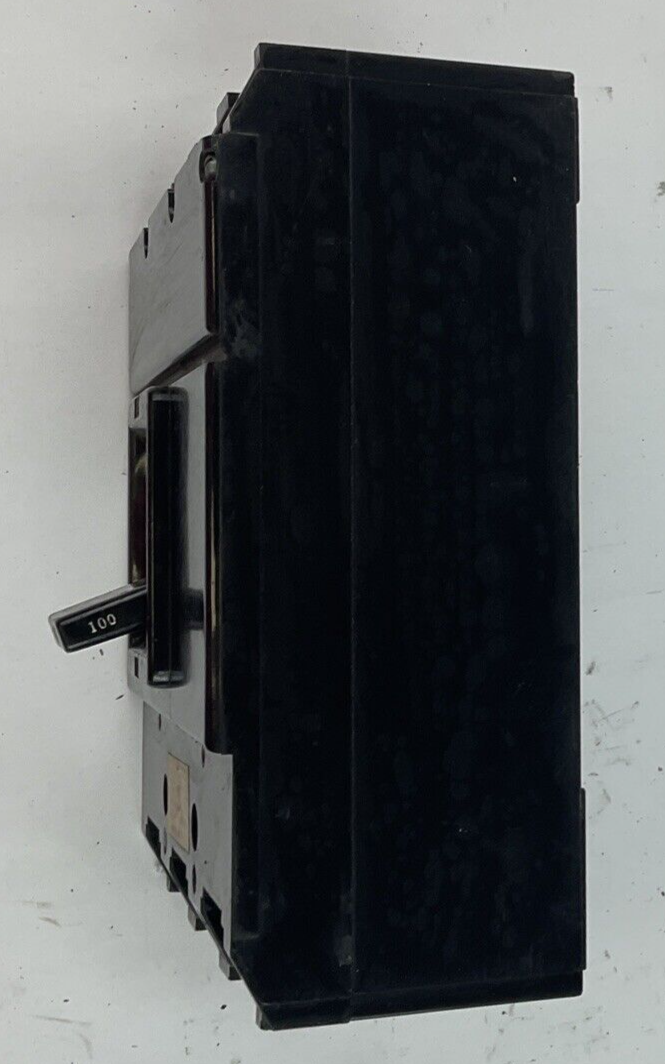 FEDERAL PACIFIC NJ621100 CIRCUIT BREAKER 2POLE 100A 600VAC MAG.TRIP 400-1000