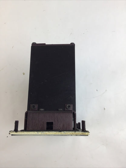 UTICOR PROGRAMMABLE MESSAGE DISPLAY 180-22A1N008E0 REV B 115/230V .1/.05AMP