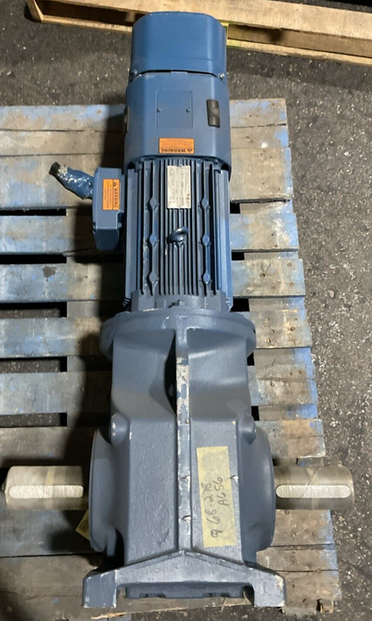 SEW-EURODRIVE K97 DRE132M4BE11HR/AV1H GEAR MOTOR HZ 60 rpm 1755 V266/460Y