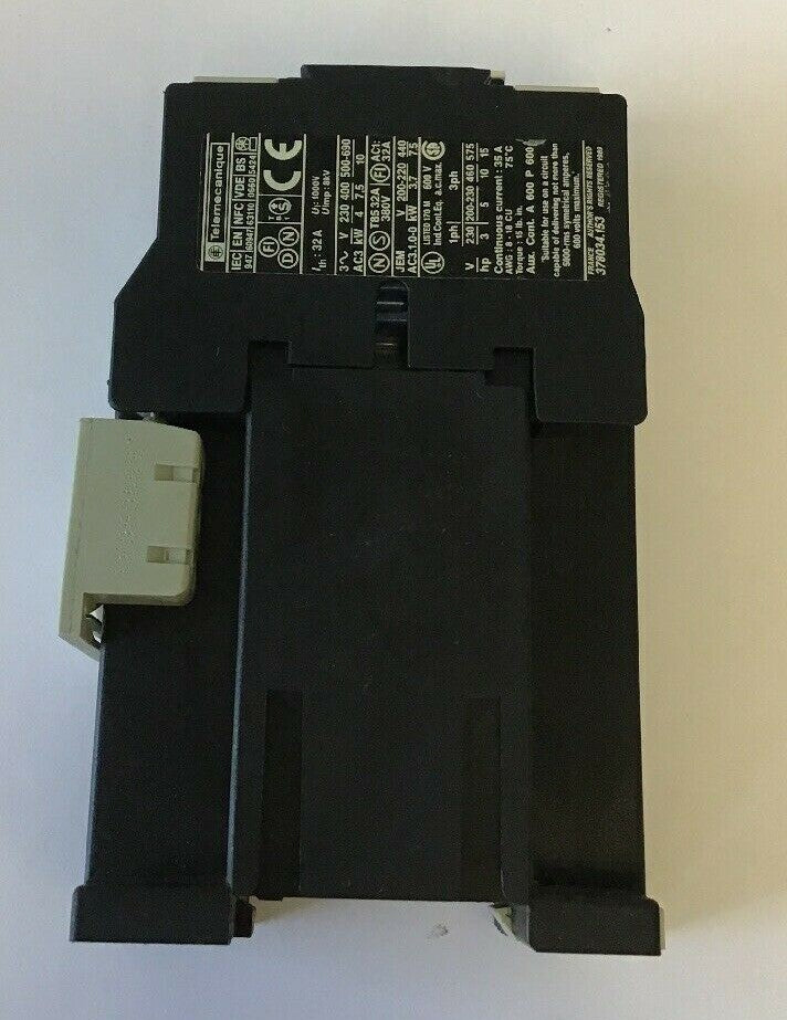 TELEMECANIQUE LP1D1810 CONTACTOR 600VAC