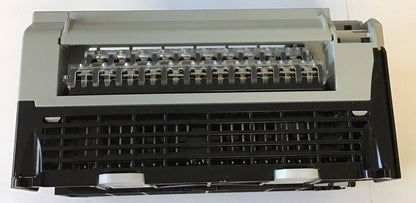 ALLEN BRADLEY 1764-24BWA 24 POINT CONTROLLER SER.B 24VDC 240VAC