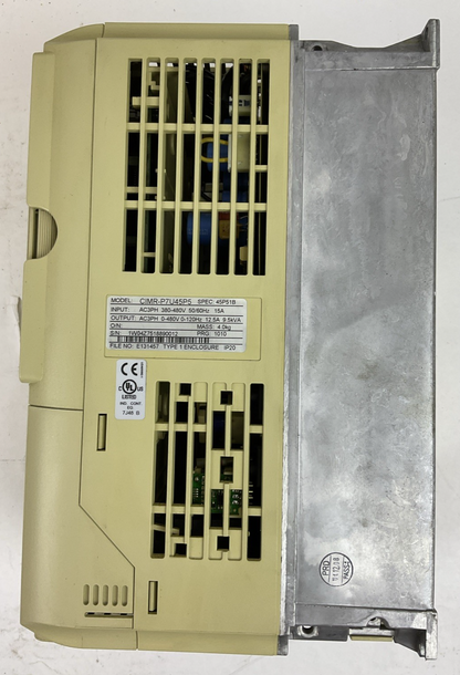 YASKAWA CIMR-P7U45P5 AC DRIVE OUTPUT 3PH 0-480V 12.5A 9.5kVA INPUT 3PH 380-480V