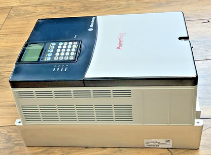 ALLEN BRADLEY 20AD034A3AYNANC0 POWER FLEX AC DRIVE 70 FRM 5.001