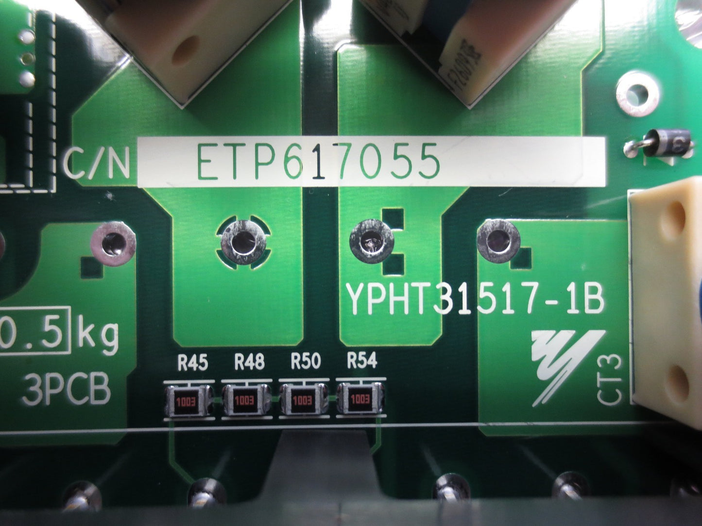 YASKAWA YPHT31517-1B FREQUENCY CONVERTER DRIVER BOARD 220V, 3PH, 5.5KW