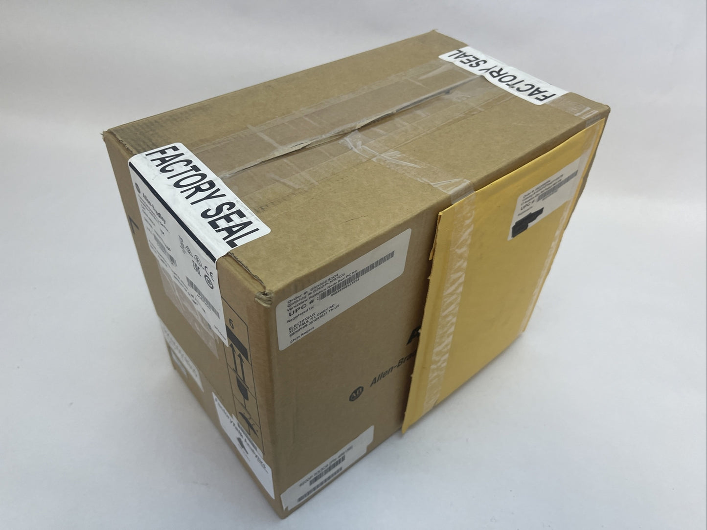 ALLEN BRADLEY 6200P-NS3C6 FACTORYTALK ANALYTICS FOR DEVICES VERSAVIEW 5400 BOX