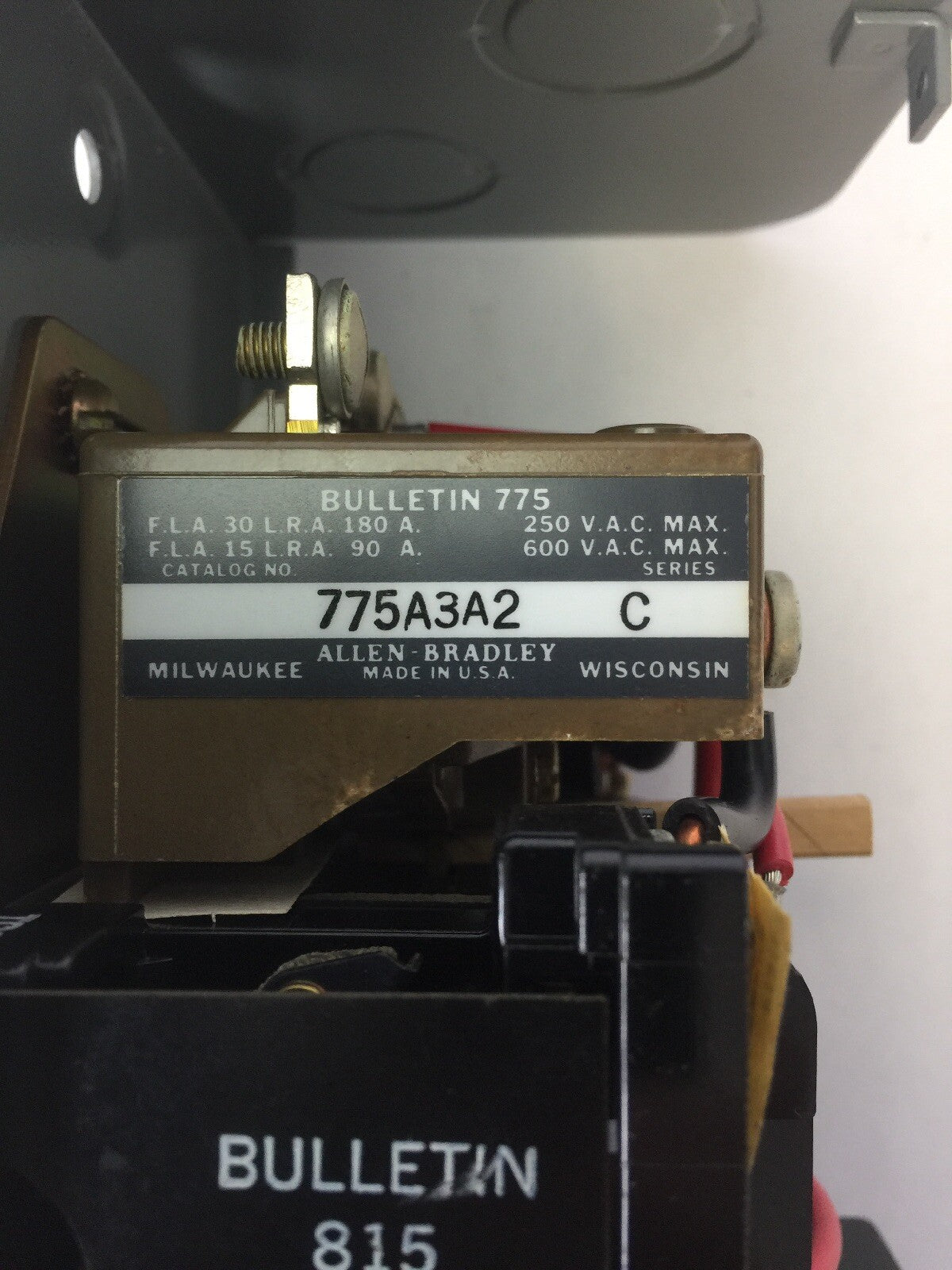 ALLEN BRADLEY 775-A3A2 REFRIGERATION STARTER 60A547 COIL 240V 60HZ