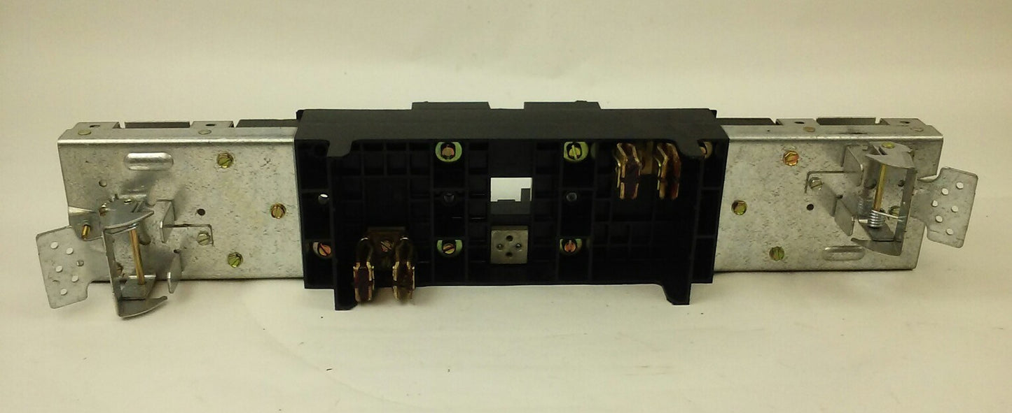 GE AMC4SE CIRCUIT BREAKER MODULE MODEL 1, 300A, 600V, 4P, USED GOOD CONDITION