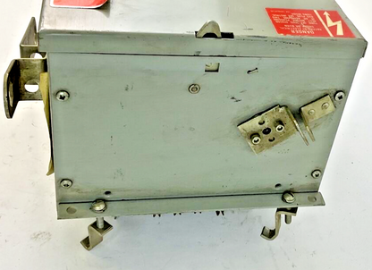GENERAL ELECTRIC DH421R FUSIBLE BUS PLUG 30A 240VAC 30A 4W 3P STYLE 4 FLEXAPLUG