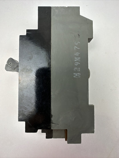 SQUARE D 992920 CIRCUIT BREAKER 277VAC 20AMP 1POLE TYPE ML