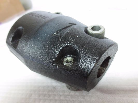 3400 08 MALLEABLE IRON SPLIT ROTATING REDUCER COUPLING - 1-1/2" -- 3/4" - NEW