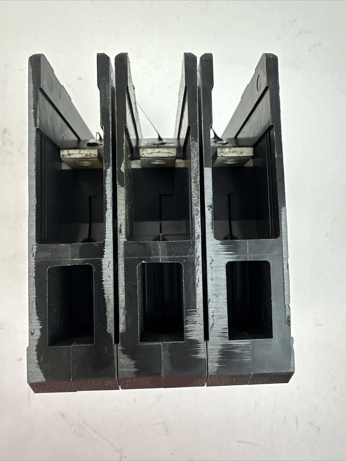 SIEMENS ITE E23B030 MOLDED CASE CIRCUIT BREAKER 30A 3P 240VAC