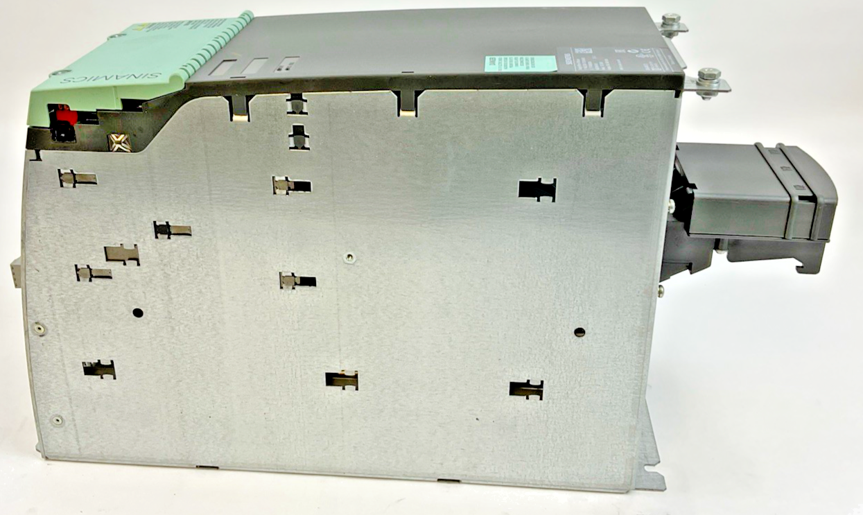 SIEMENS 6SL3120-1TE26-0AA3 SINGLE MOTOR MODULE 600VDC 60A FS:D