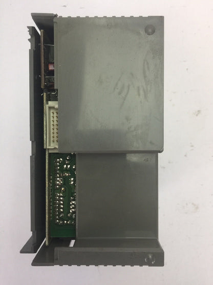 ALLEN BRADLEY 1746-P2 POWER SUPPLY OUTPUT 5A@5VDC 0.96A@24VDC SER C