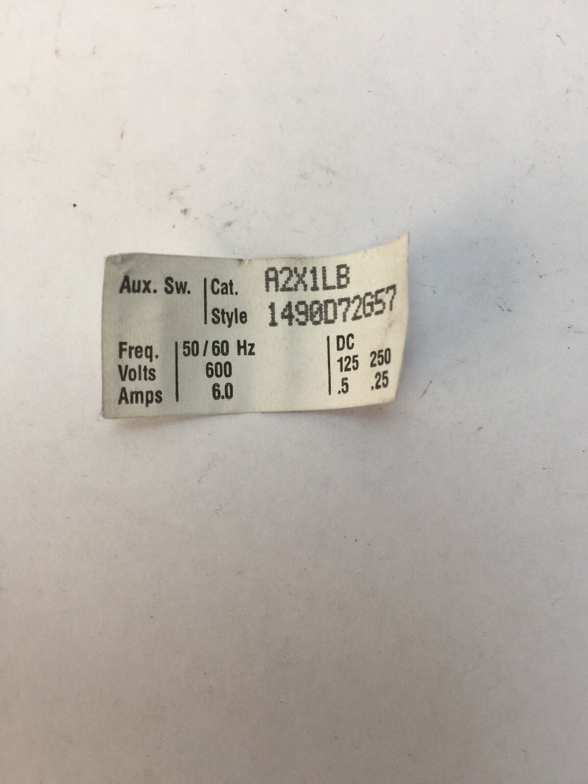 WESTINGHOUSE/CUTLER HAMMER A2X1LB AUXILIARY SWITCH 125/250VDC .5/.25A 600VAC 6A