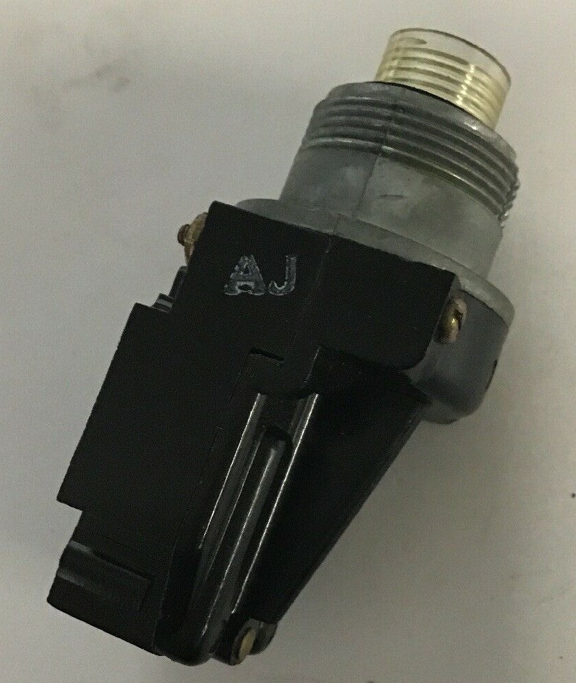 GE CR104A8123 OILTIGHT PUSHBUTTON W/O BUTTON 150V 1NO-1NC