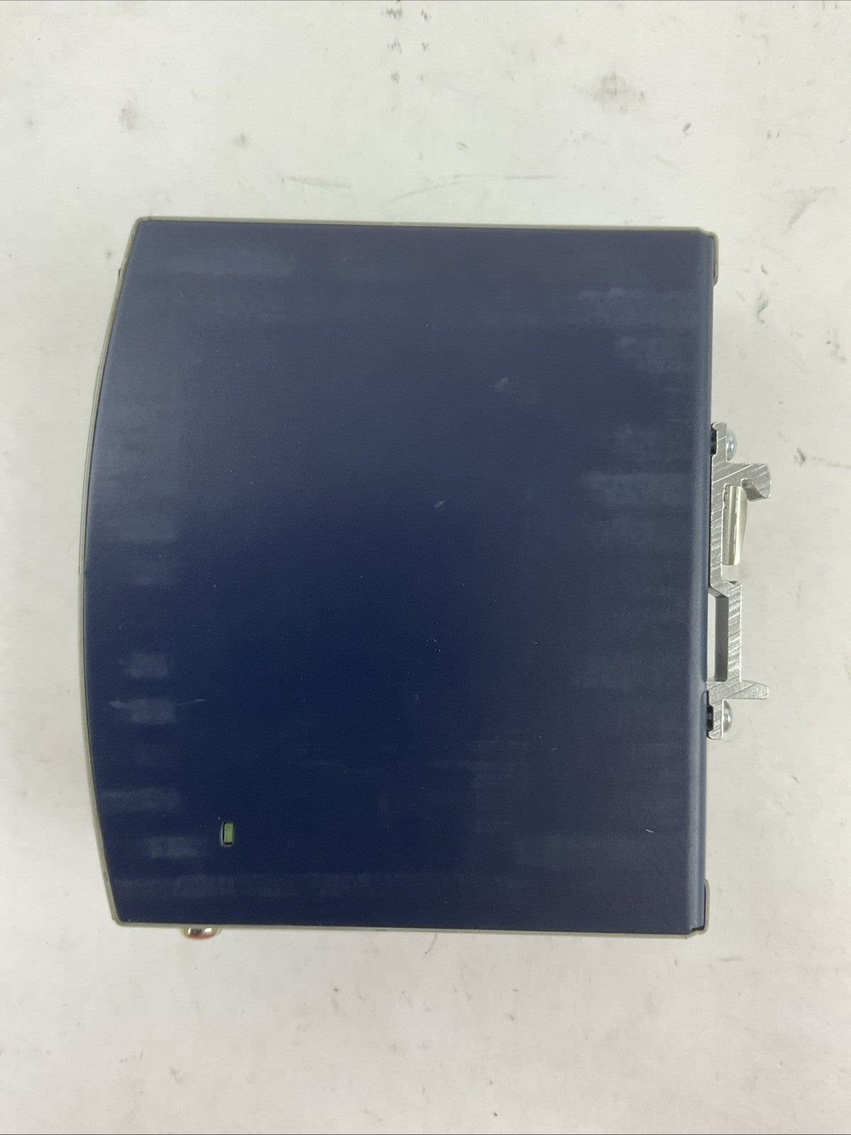 ALLEN BRADLEY 1606-XLE240E-3 DC POWER SUPPLY SER A OUTPUT 24-28VDC 10-8.6A