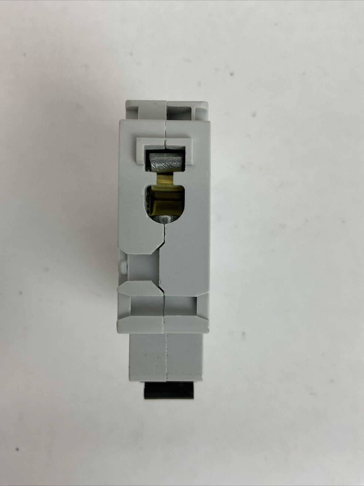 ABB S 201 B 6 CIRCUIT BREAKER 6AMP 230/400VAC 1POLE 2CDS251001R0065 (LOT OF 5)