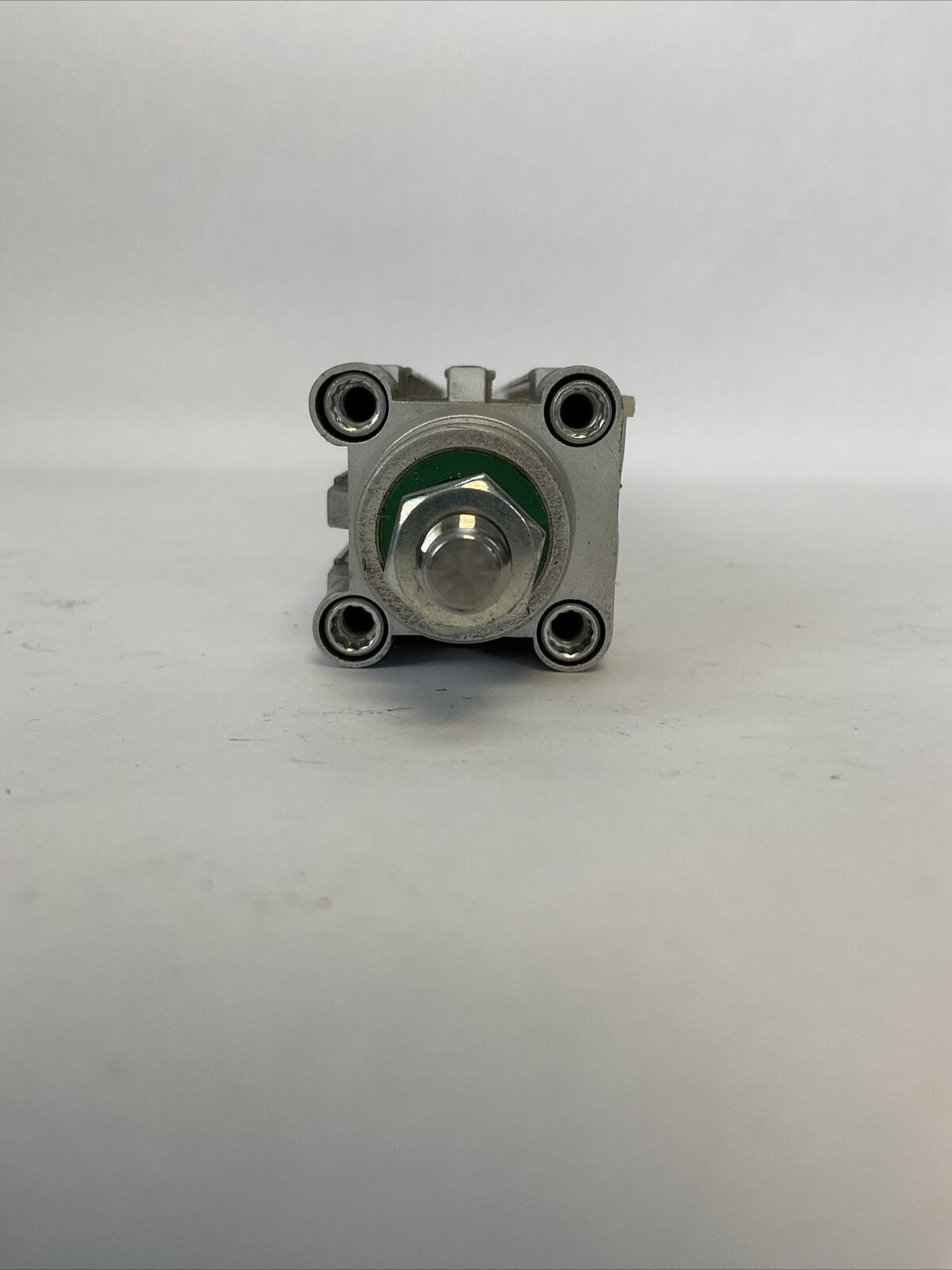 FESTO DNC-32-250-PPV-A CYLINDER  pmax. 12 bar