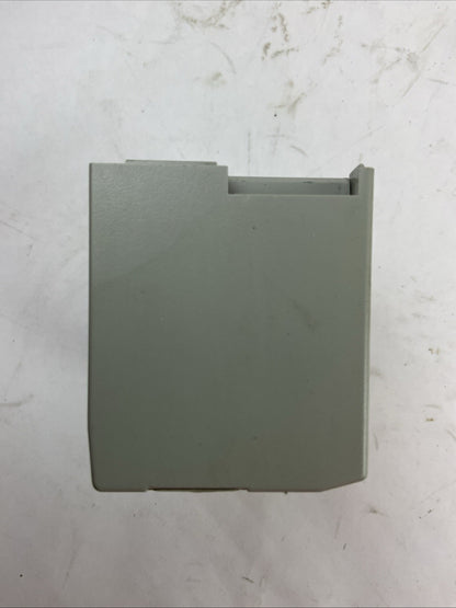 ALLEN BRADLEY 1794-OW8 SER A REV B01 RELAY OUTPUT MODULE