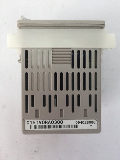 AZBIL C15TV0RA0300 TEMPERATURE CONTROLLER SDC15