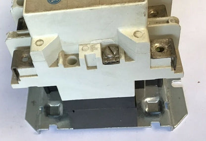 WESTINGHOUSE AC LIGHTING CONTACTOR A202K1EA MODEL J 6710C54G34