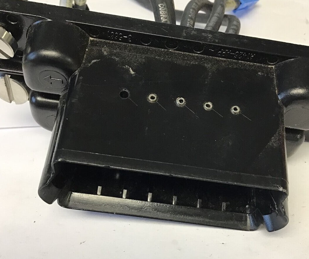 870-6609 CONNECTOR PC-V A1426-APP 3-5681****LOTOF2****