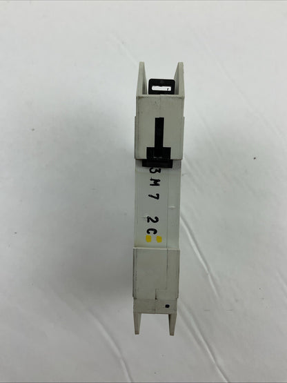 ALLEN BRADLEY 1489-D1C020 SER A CIRCUIT BREAKER 2A 1P 125VDC (LOT OF 2)