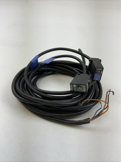 KEYENCE PZ-51L PHOTOELECTRIC TRANSMITTER/RECEIVER 12-24VDC