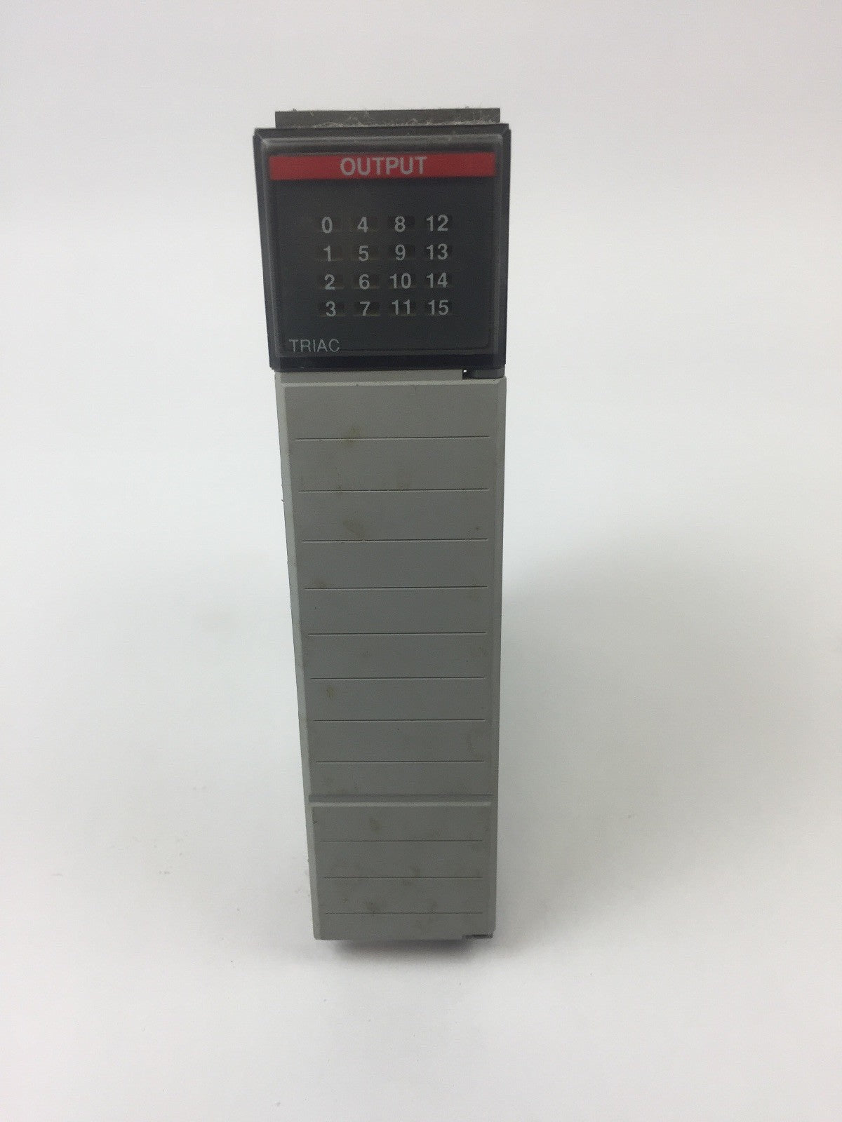 ALLEN BRADLEY 1746-0A16 SER C OUTPUT MODULE