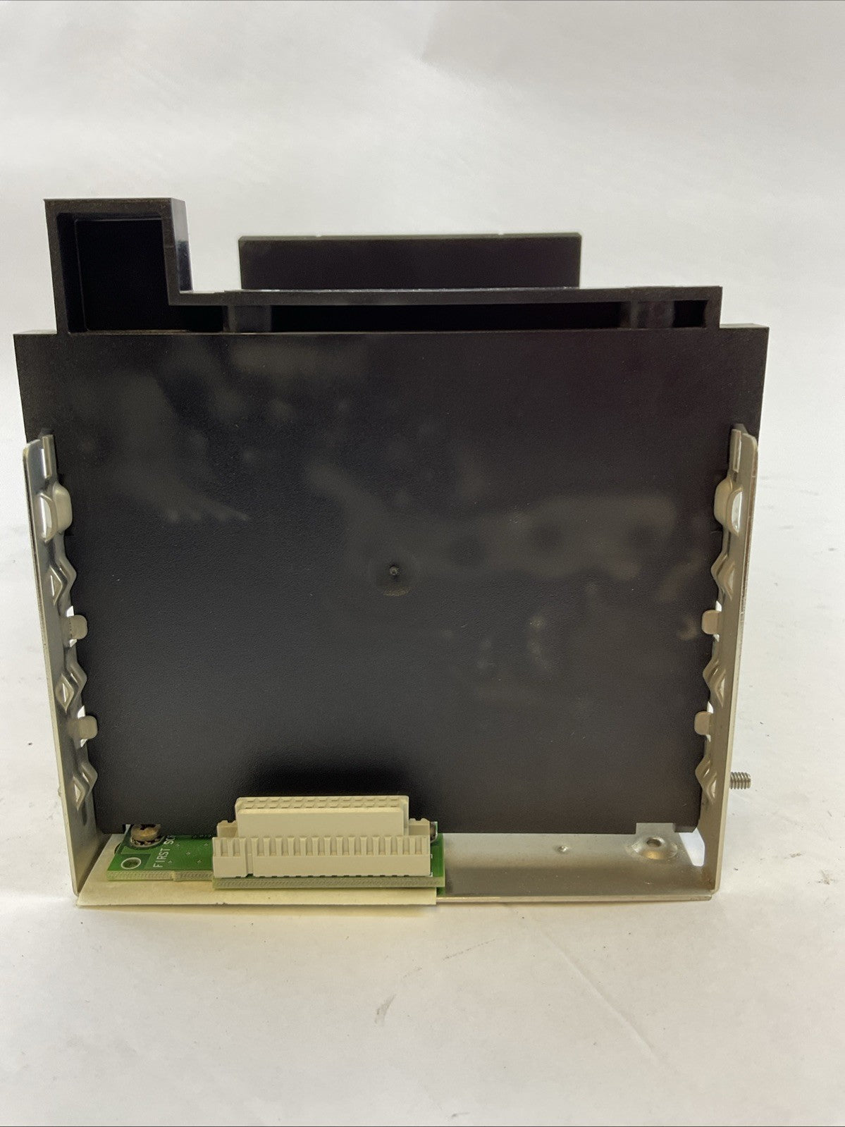ALLEN BRADLEY 1756-A13 CAT REV J01 SER B CONTROLLOGIX 13 SLOT CHASSIS