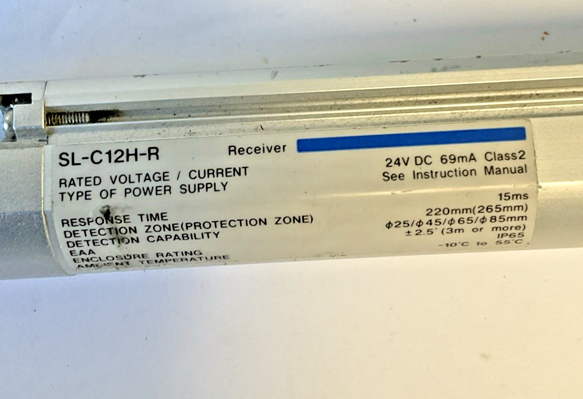 KEYENCE SL-C12H-T / SL-C12H-R LIGHT CURTAIN TRANSMITTER W/RECIEVER 24VDC 15MS