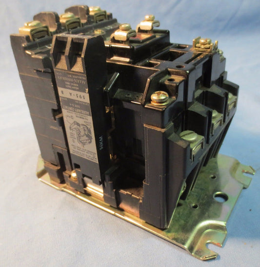 ALLEN-BRADLEY 509-BOD Ser. B MOTOR STARTER, NO OVERLOAD RELAY, COIL CB236