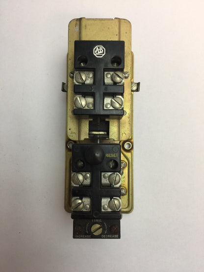 ALLEN BRADLEY 849AMX PNEUMATIC TIMING RELAY 600VAC 10A PILOT DUTY COIL 480V 60CY