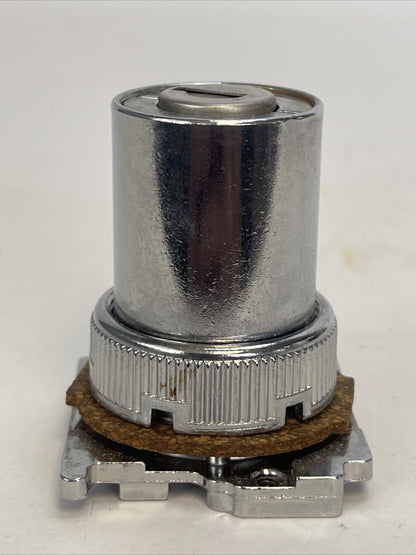CUTLER HAMMER 10250T15222 SELECTOR KEY SWITCH 3 POSITION