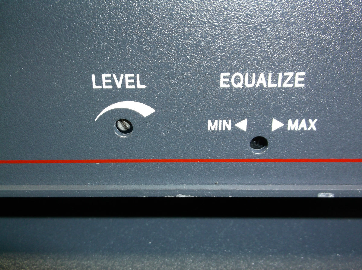 EXTRON CVDA 6 EQ MX COMPOSITE VIDEO DISTRIBUTION/EQUALIZATION AMPLIFIER