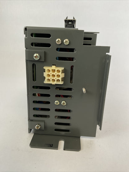 ALLEN BRADLEY 1771-PA POWER SUPPLY OUTPUT 5.2VDC 6.5A INPUT 120/220VAC 1/0.5A