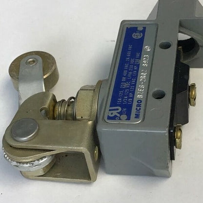 MICRO SWITCH BZE6-2RQ2 8923 LIMIT SWITCH 600VAC 250VDC