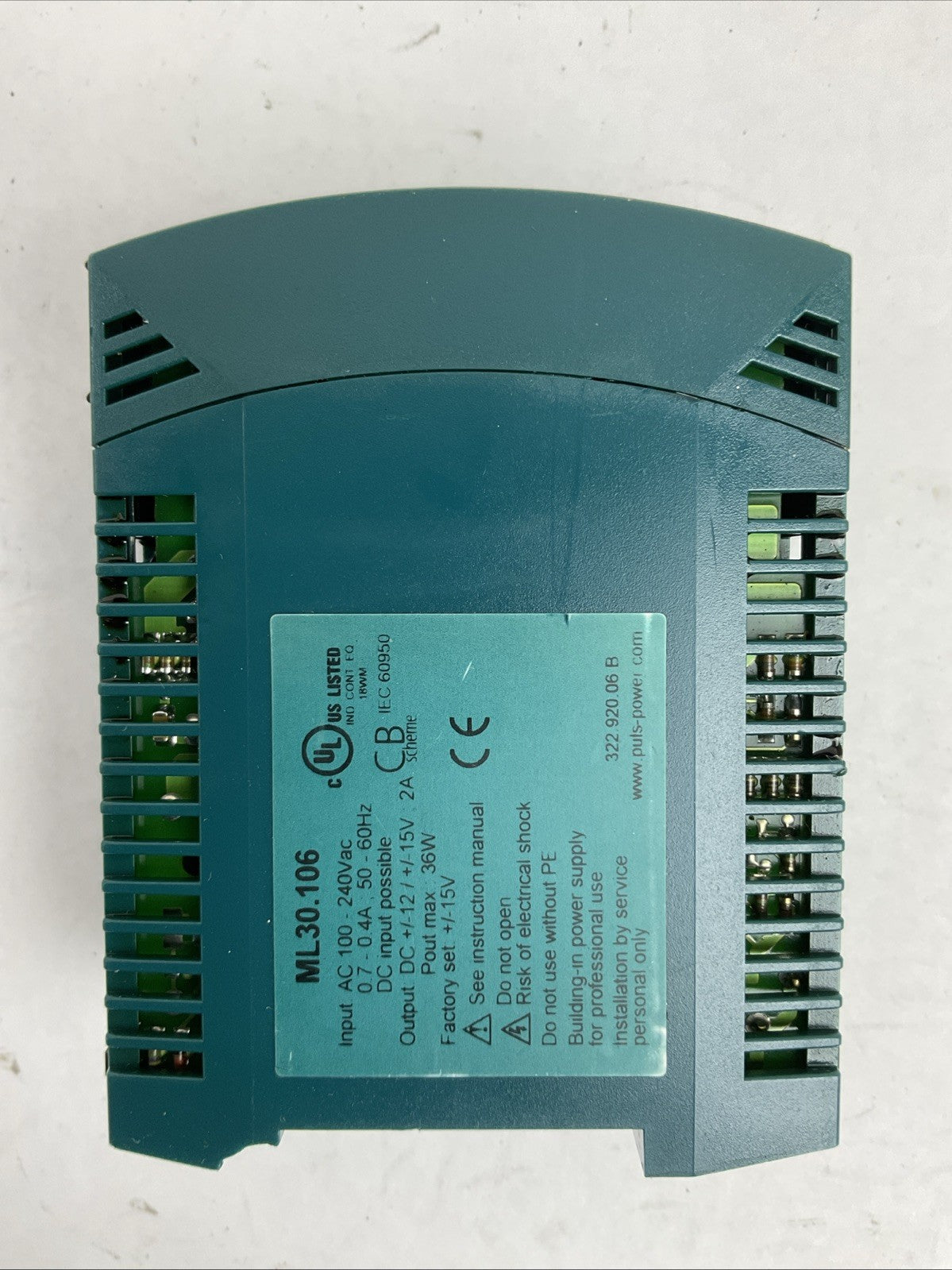 PULS ML30.106 POWER SUPPLY OUTPUT DC +/-15 / +/-15V 2A