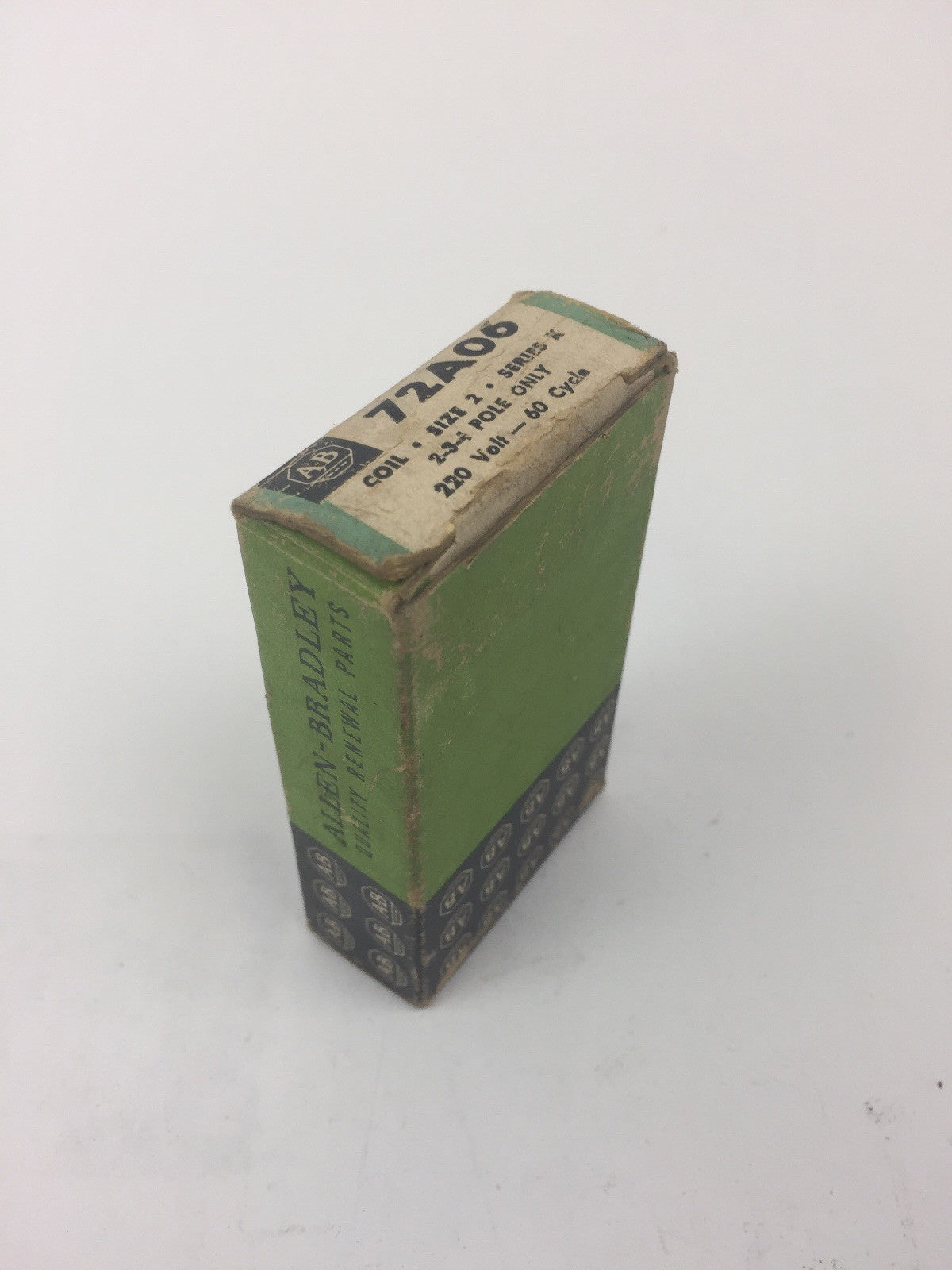 ALLEN BRADLEY 72A06 COIL 220V 60CY SIZE 2 SERIES K 2-3-4 POLE ONLY