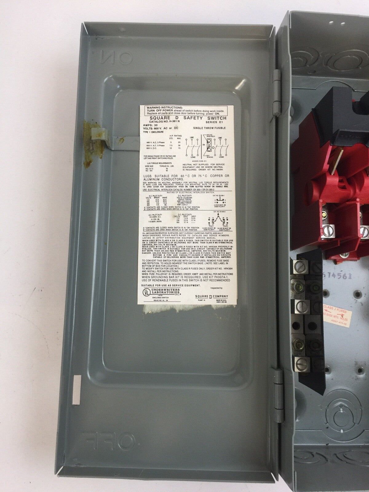SQUARE D H-361 N NON FUSIBLE SAFETY SWITCH SER E1 600V 30A 30HP 3 POLE TYPE 1