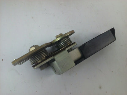 WESTINGHOUSE DH1R DOOR HANDLE FOR TYPE SM MECH. INTERLOCK RODS R.H.