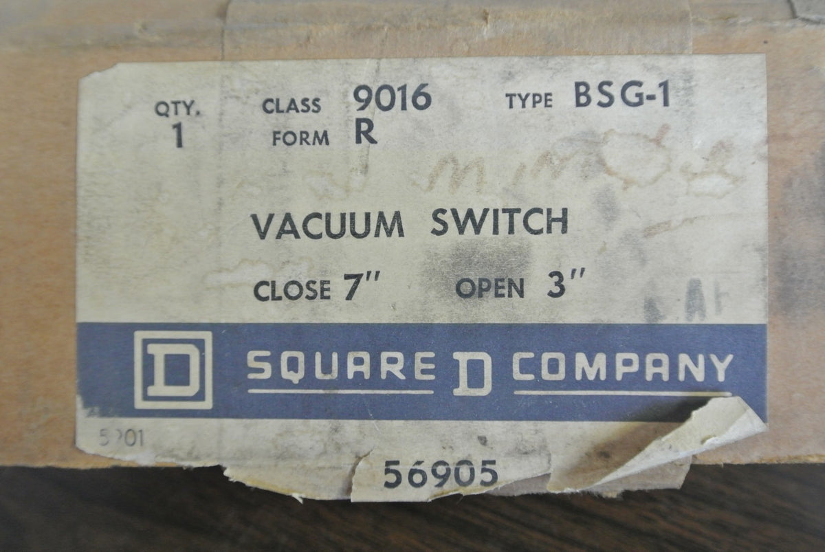 SQUARE D 9016 BSG-1 VACUUM SWITCH - OPEN - 3", CLOSE 7" - NEW SURPLUS
