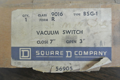 SQUARE D 9016 BSG-1 VACUUM SWITCH - OPEN - 3", CLOSE 7" - NEW SURPLUS
